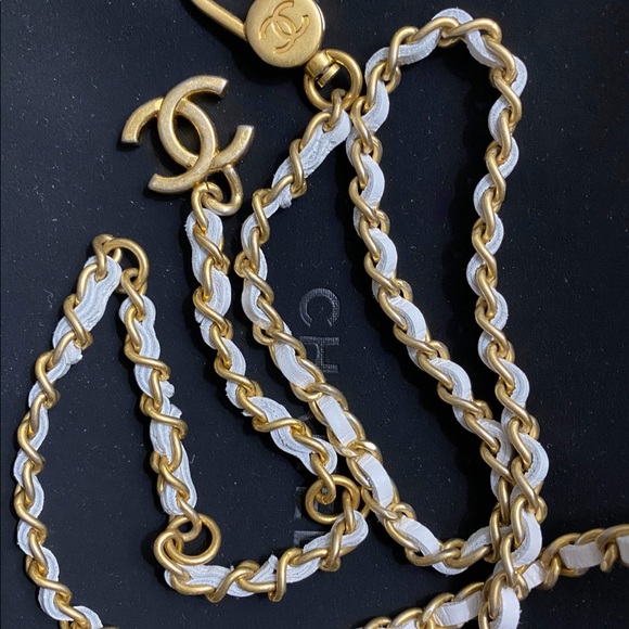 Chanel micro belt bag - Picture 4 of 9